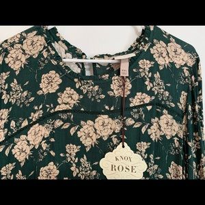 NWT Knox Rose tiered dress. Size XXL. Dark green with cream floral print.